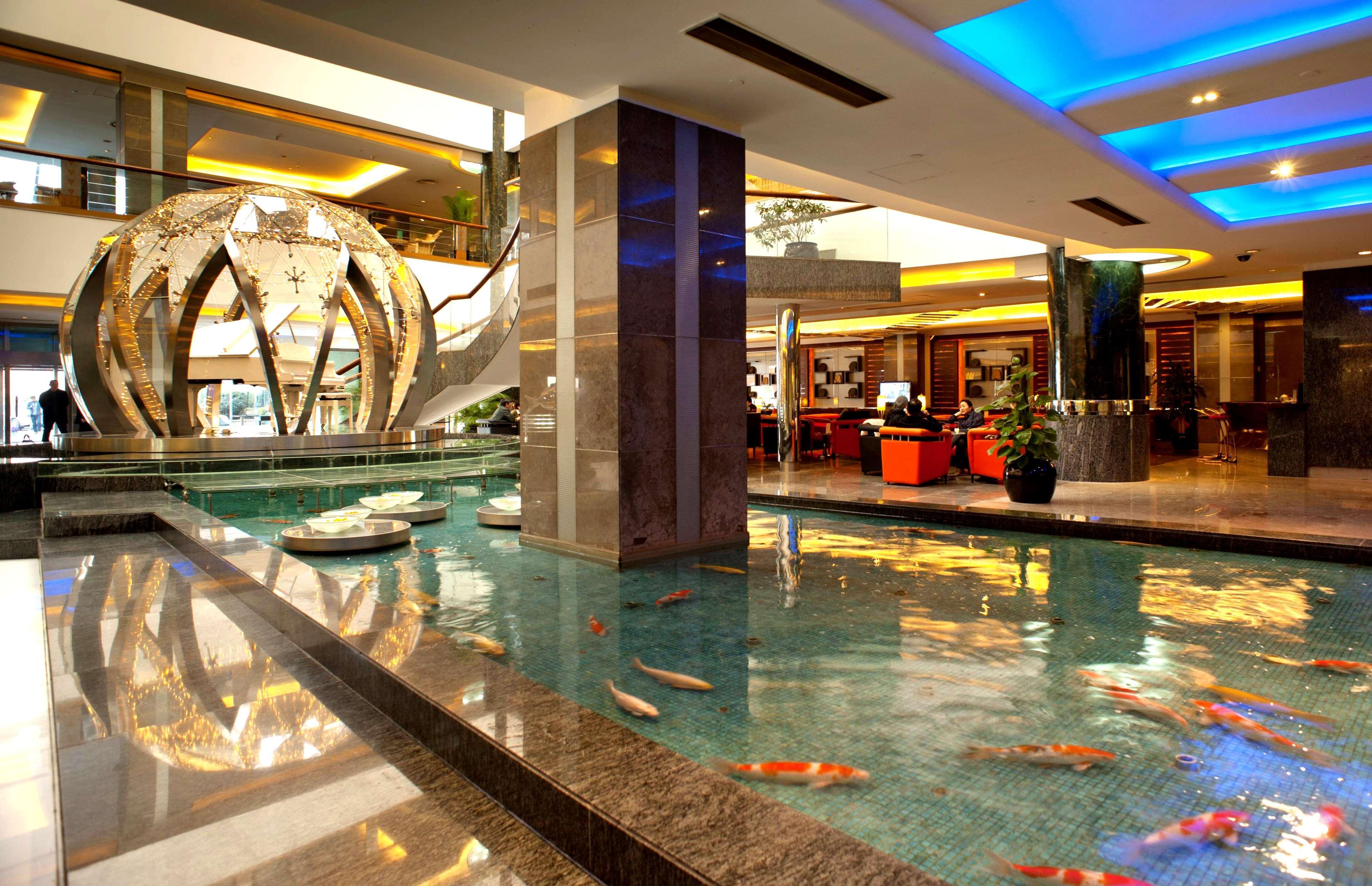 Howard Johnson Ginwa Plaza Hotel Xian Bagian luar foto