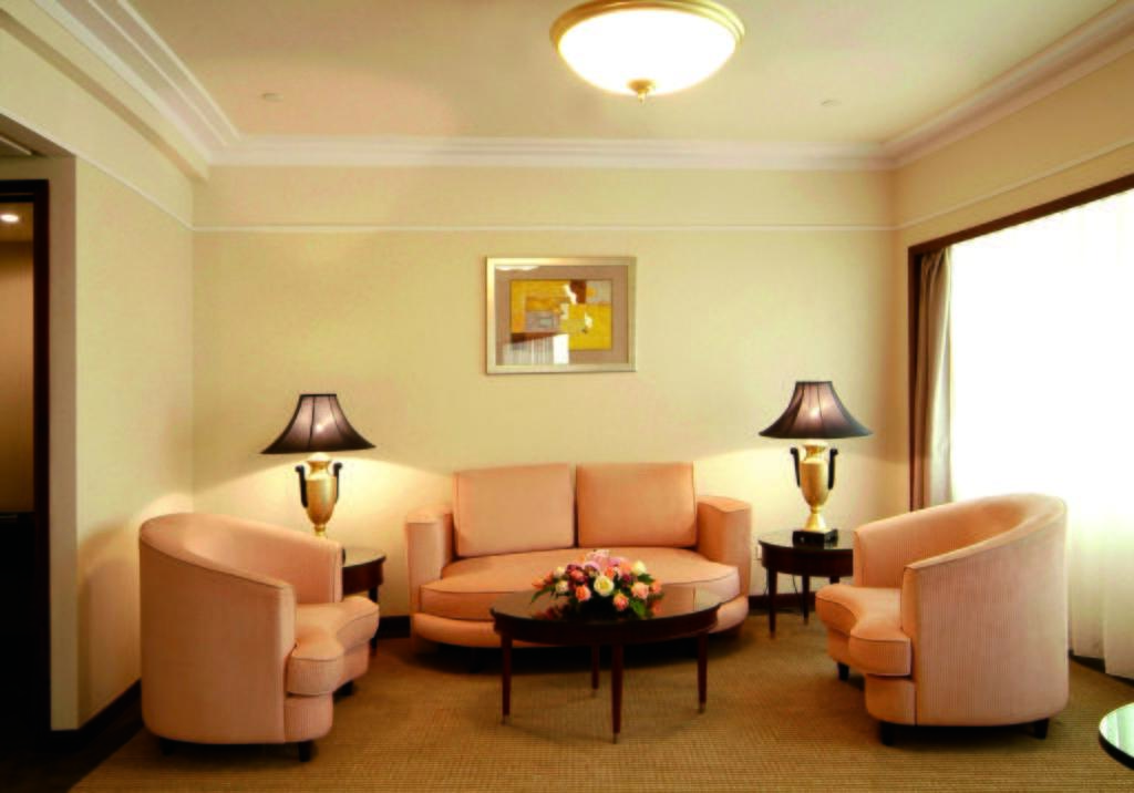 Howard Johnson Ginwa Plaza Hotel Xian Bagian luar foto
